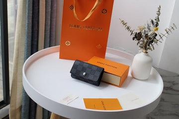 Makersluxe - LOV Wallets - 309