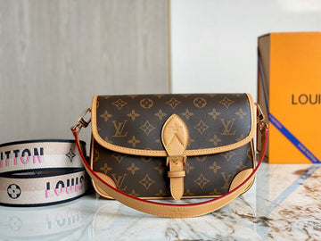 makersluxe - LOV Bags - 738