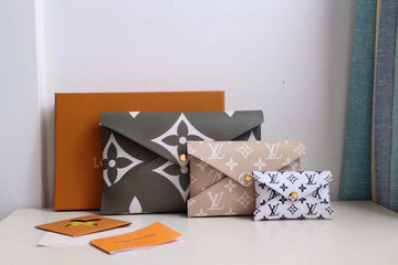 Makersluxes - Latest - 1211