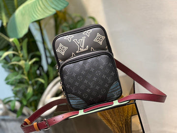 Makersluxe Lu-Vi bags - 2770