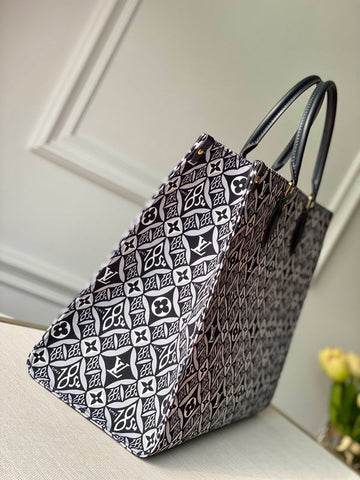 Makersluxes - Latest - 2152