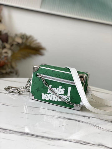 LV MONOGRAM M44480