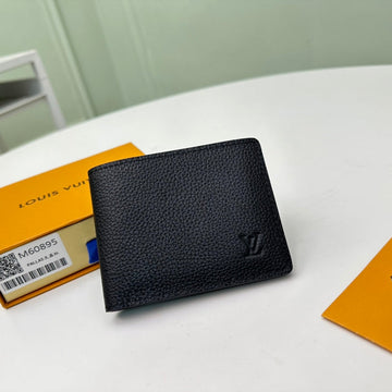 Makersluxe - LOV Wallets - 131