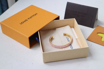 Makersluxes - Latest - 1209