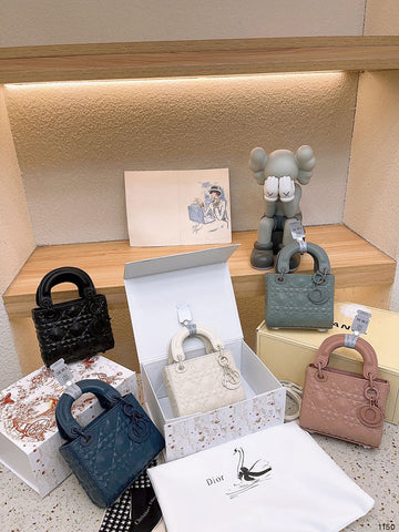 Makersluxe - DOR2 Bags - 159