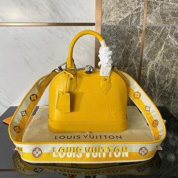 BFWD - LOV Bags - 1828