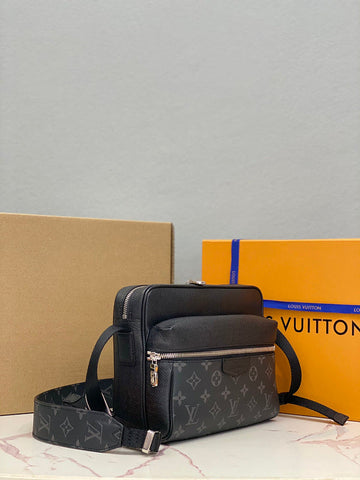 LOV - Makersluxes - 1099