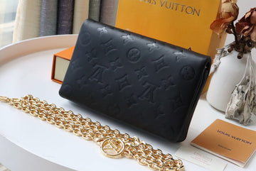 LOV - Makersluxes - 1036