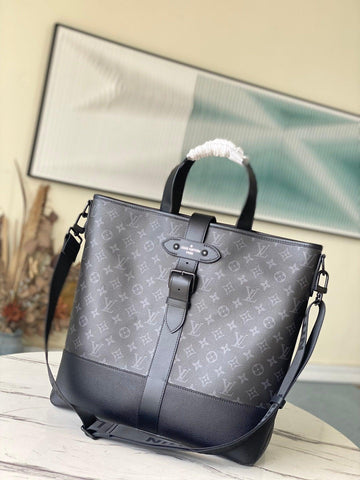 LV Eclipse M45914