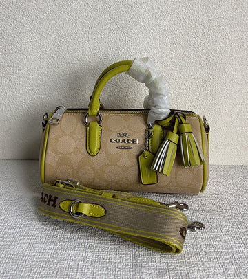 Makersluxe CAH Bags - 031