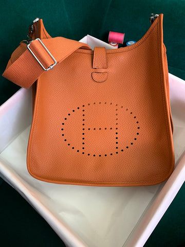 Makersluxe - HMS Bags - 1900