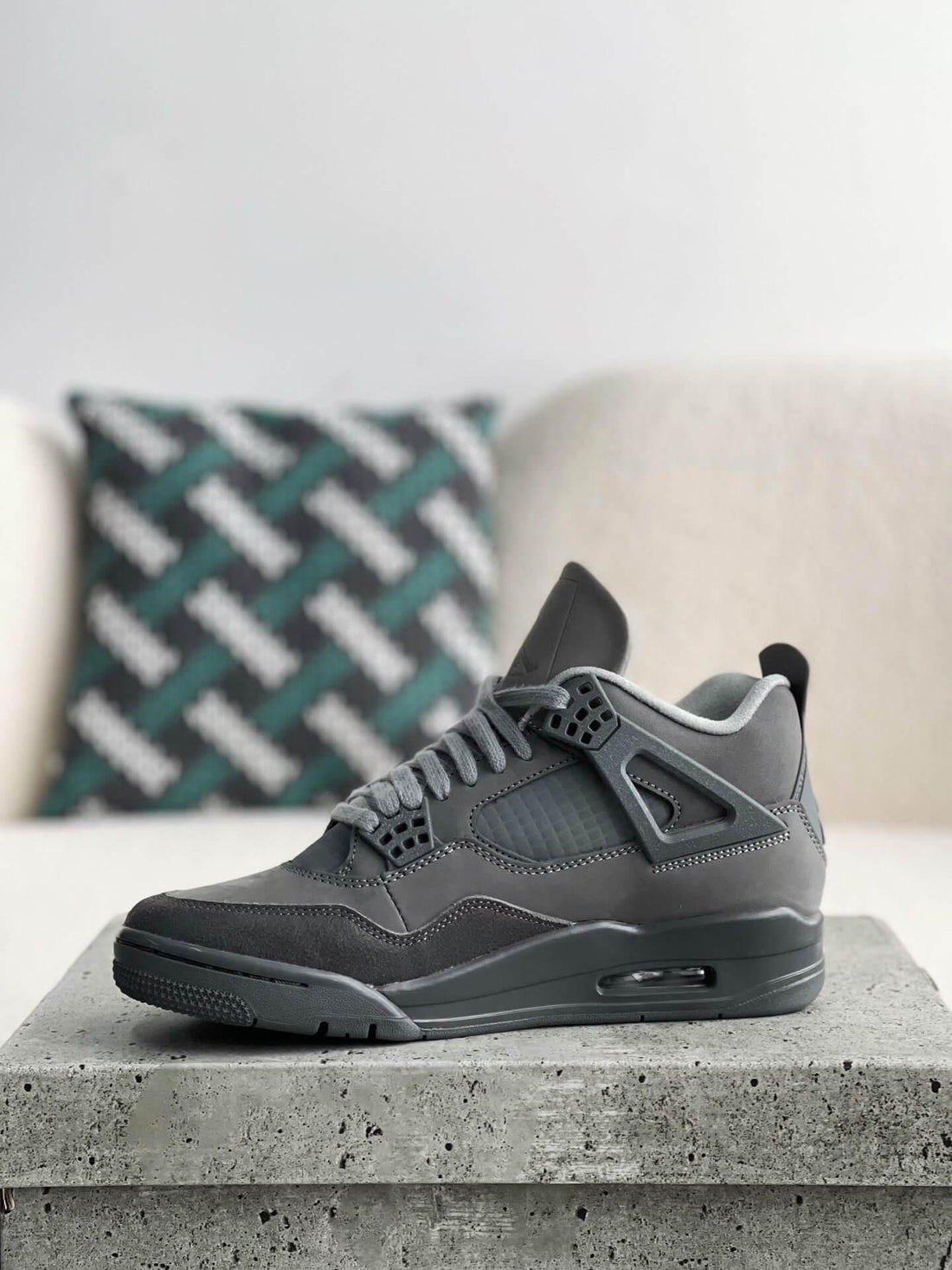 Air Jordan 4 Retro "Dark Grey"
