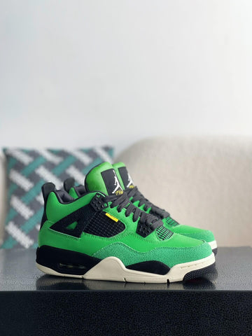 Air Jordan 4 Retro "Manila" Sneaker