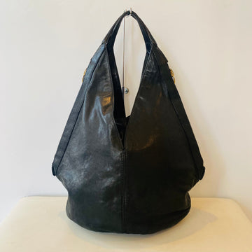 GIVENCHY Tinhan Leather Hobo Medium Black