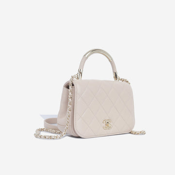 Chic Carry Flap