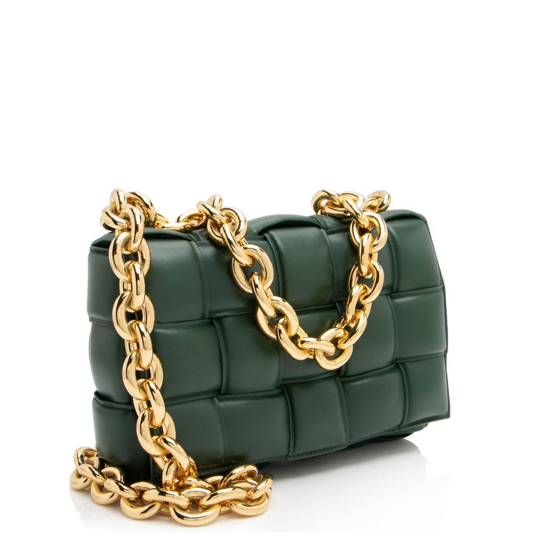 Bottega Veneta Lambskin Cassette Chain Maxi Shoulder Bag (SHF-FiotNd)