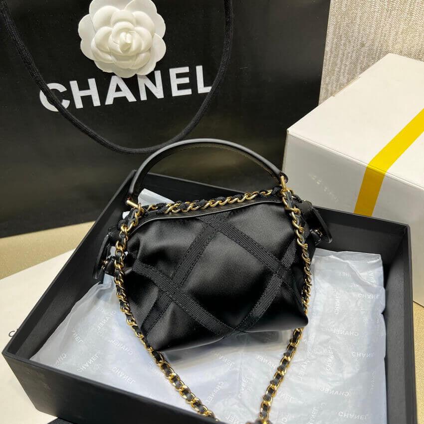 Makersluxe Clutch With Chain Bag CHL - 714