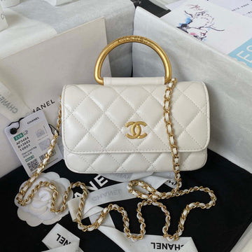 Makersluxe - Clutch With Chain Shiny Lambskin & Gold-Tone Metal White