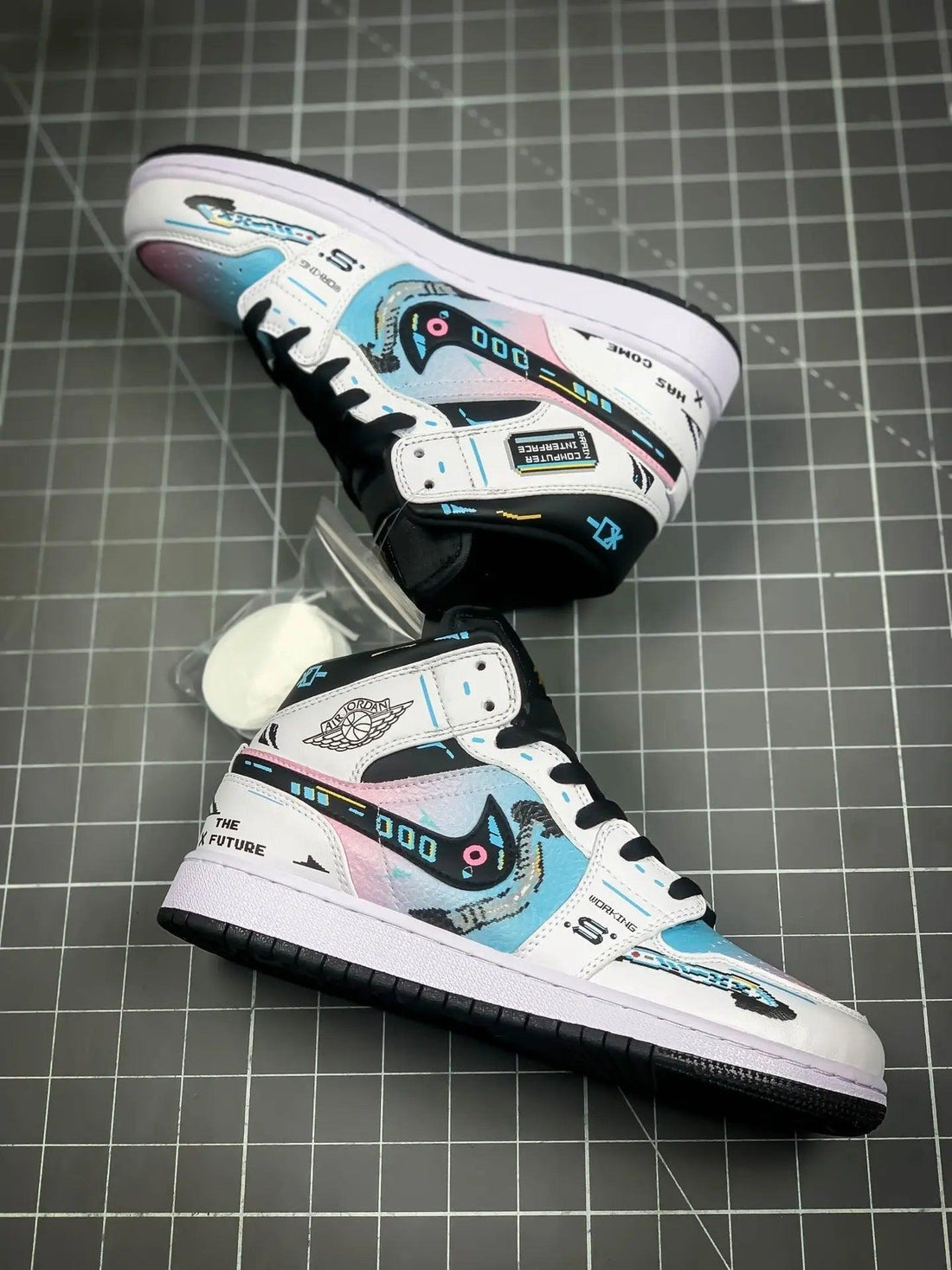 Custom Air Jordan 1 Mid AJ1