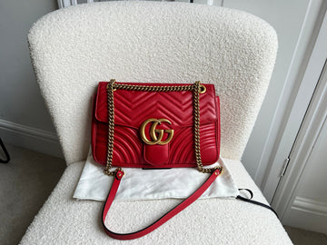 Gucci GG Hibiscus Red Marmont Medium Shoulder Bag (RRP £2,340)