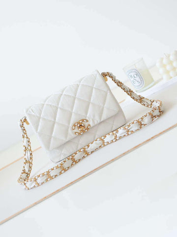 Makersluxe - Flap Lambskin Bag White