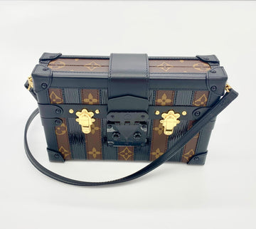 LOUIS VUITTON PETIT MONOGRAM MALLE TRUNK