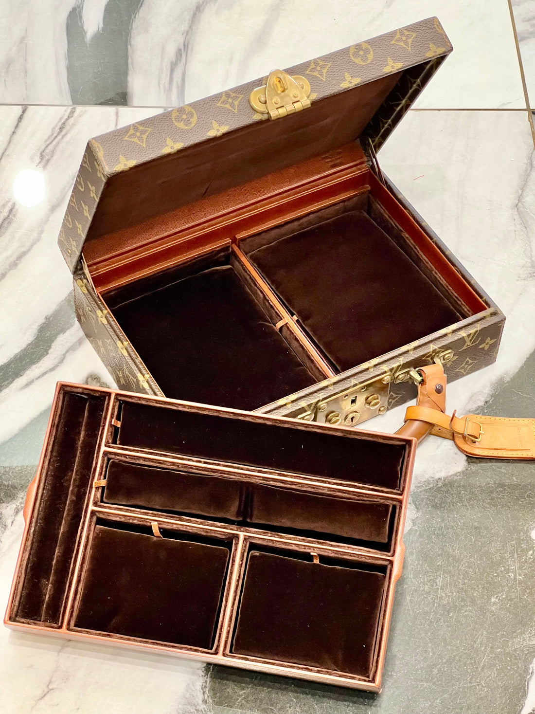 LOUIS VUITTON MONOGRAM BOITE BIJOUX 34 JEWELRY CASE HARD TRUNK