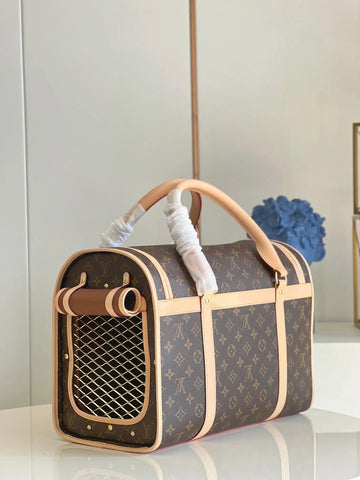 LV Monogram 660900