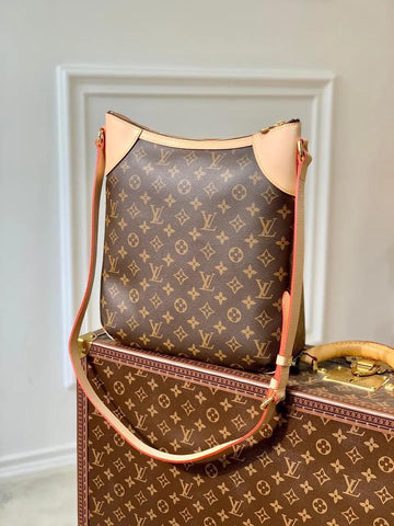 LV ODÉON Monogram M56389