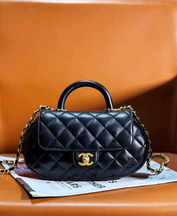 Makersluxe - Large Bag With Top Handle Pearly Lambskin