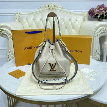 Makersluxe Lockme Bucket Bag Grey - LUV 536