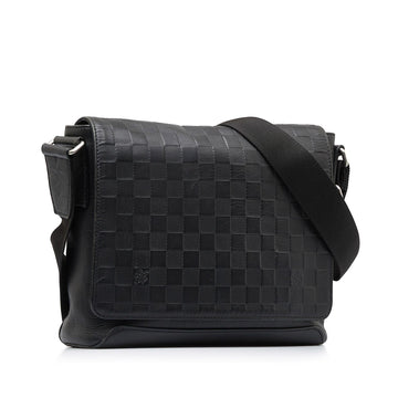 Louis Vuitton Damier Infini District PM (SHG-CUUbVe)