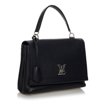 Louis Vuitton LockMe II (SHG-WIZtz2)