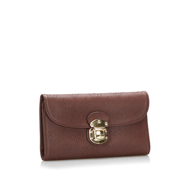 Louis Vuitton Mahina Amelia Wallet (SHG-p26LZu)