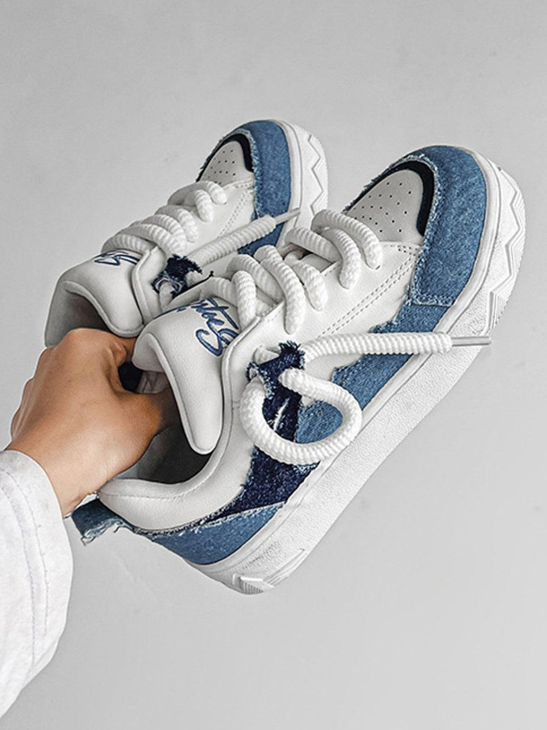Makersluxe® - Breathable Trendy And Versatile Canvas Shoes