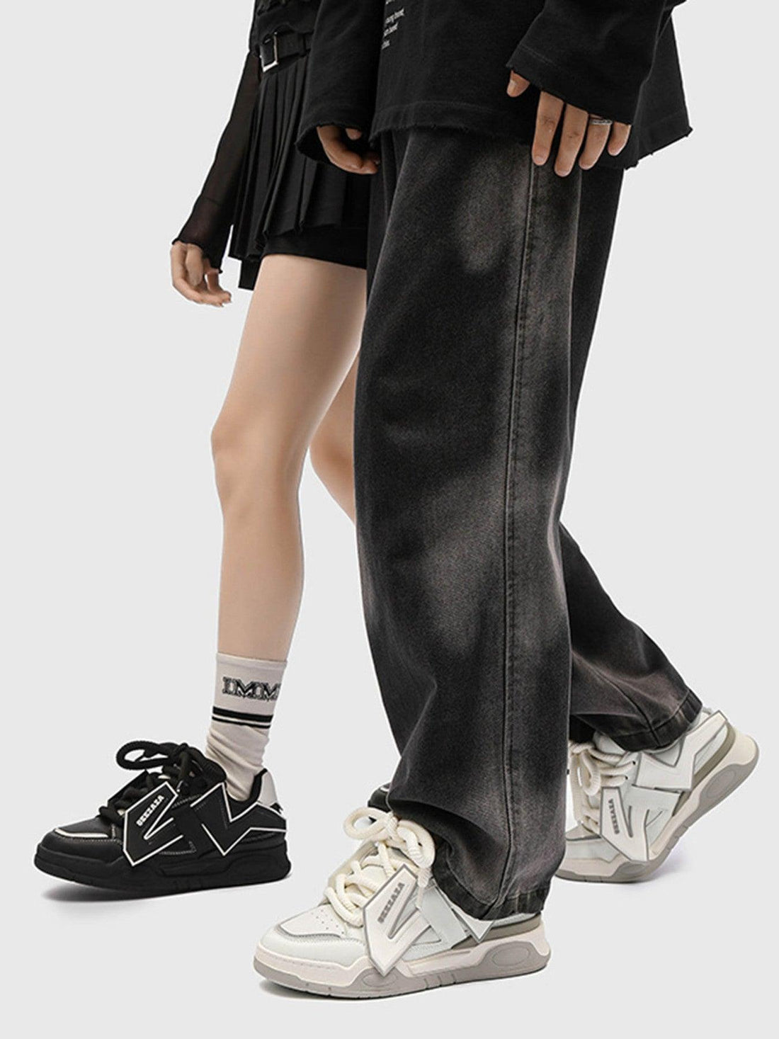 Makersluxe® - Casual Hundred Couple Slip-On Shoes