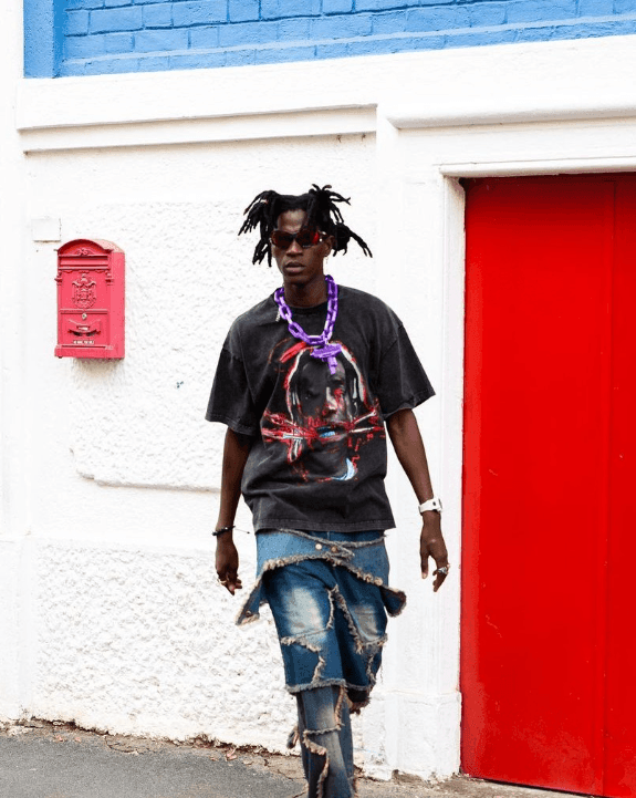 Makersluxe® - European And American Hip-hop Spoof Fun Characters Short-sleeved T-shirt -1443