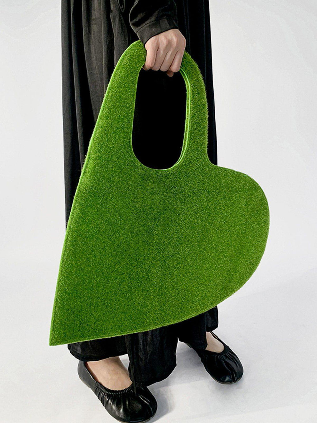 Makersluxe® - Heart Shaped Shoulder Bag