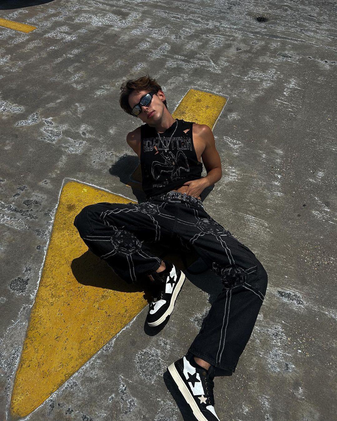 Makersluxe® - Hip-hop High Street Design Sense Spider Web Denim Straight Leg Pants-1512
