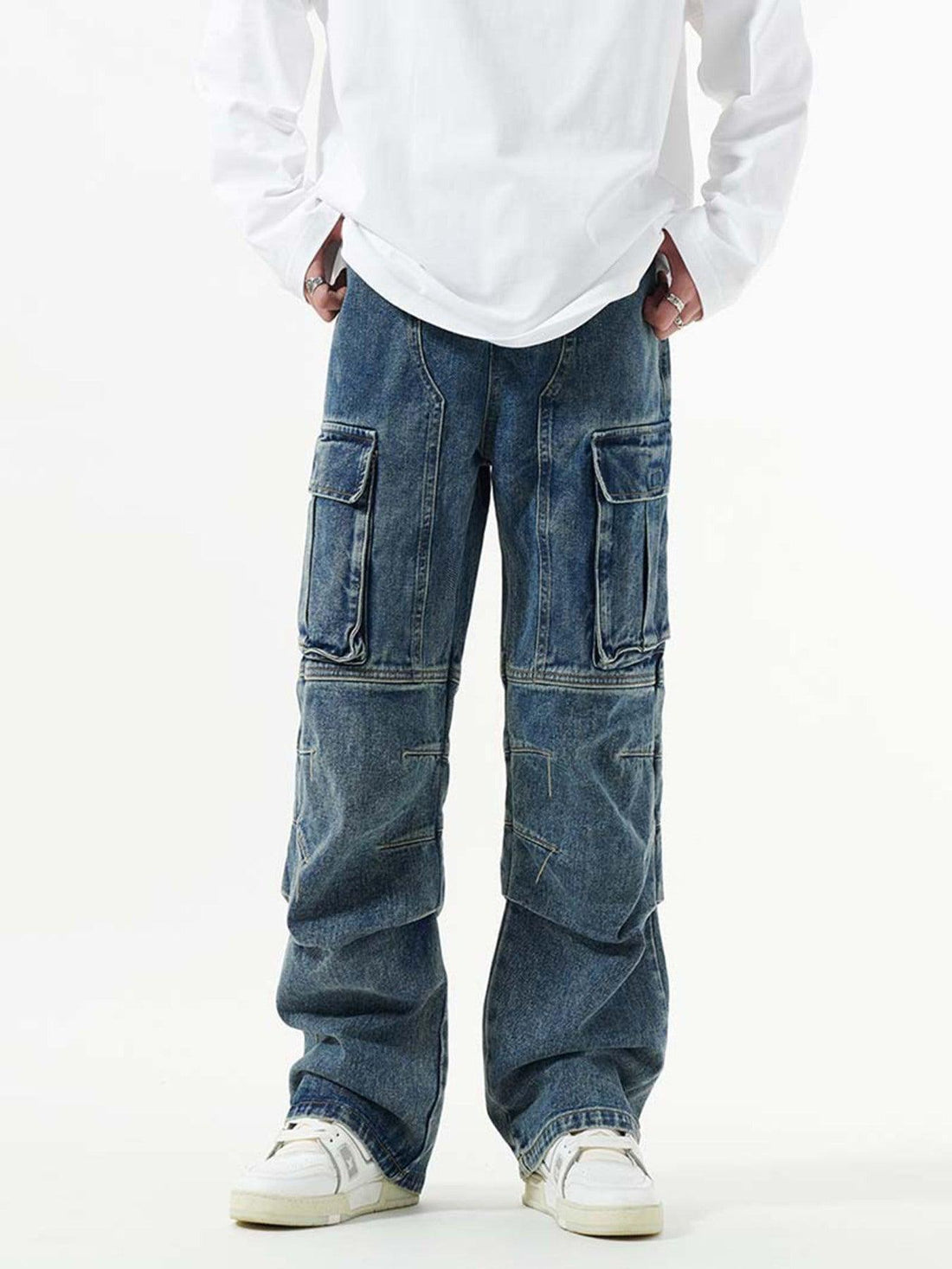 Makersluxe® - Washed And Distressed Multi-pocket Jeans - 1698