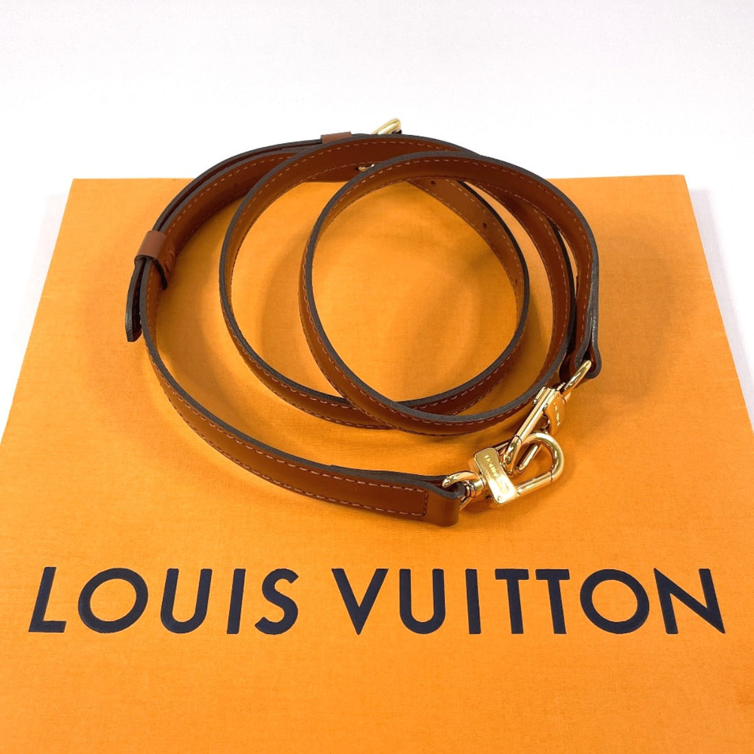 LOUIS VUITTON Shoulder strap leather Brown For Monceau