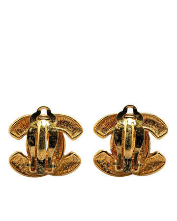 Gold Plated Quilted Matelasse Clip On Earrings
