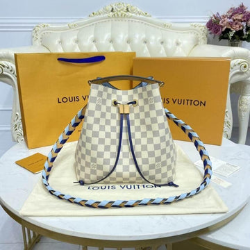 Makersluxe Neonoe Bucket Bag Blue - LUV 545