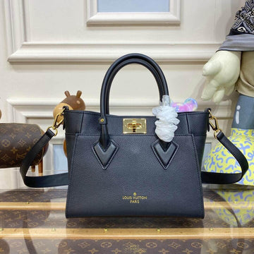 Makersluxe OnMySide PM Shoulder Bag - LUV 408