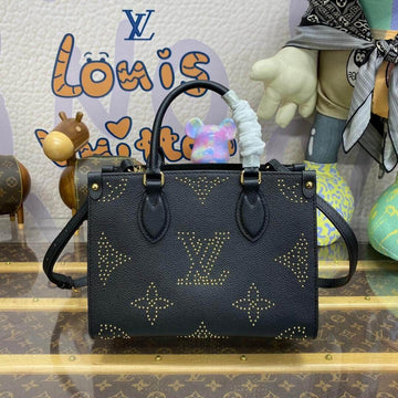 Makersluxe OnTheGo Black Monogram With Studs - LUV 418