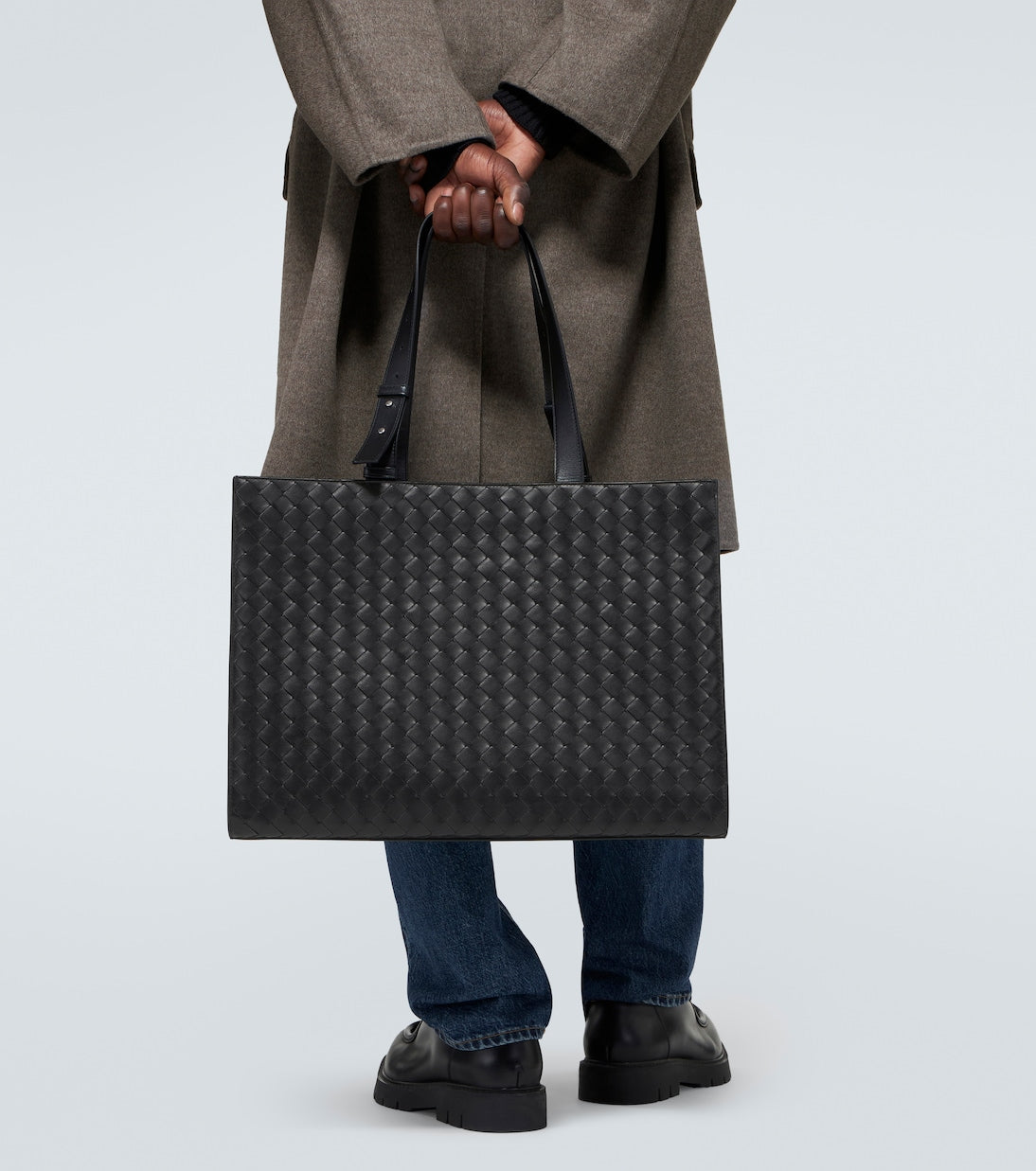 Bottega Veneta Women Cargo Intrecciato Leather Tote Bag