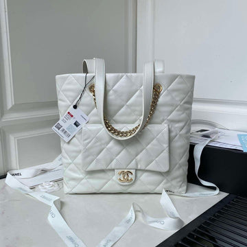 Makersluxe - Shopping Bag Shiny Lambskin Gold Metal White