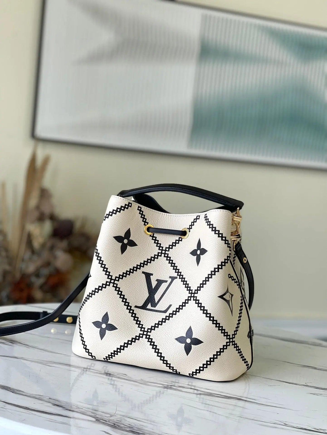 SO - New Fashion Women's Bags LUV Monogram A026
