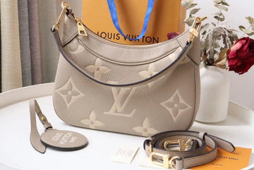 SO - New Fashion Women's Bags LUV Monogram A077