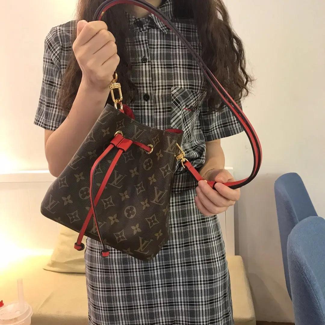 SO - New Fashion Women's Bags LUV NéoNoé Monogram A042